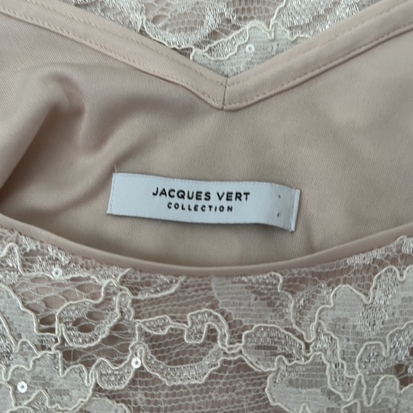 Glam up or down with sparkles - Picture 4 of 5